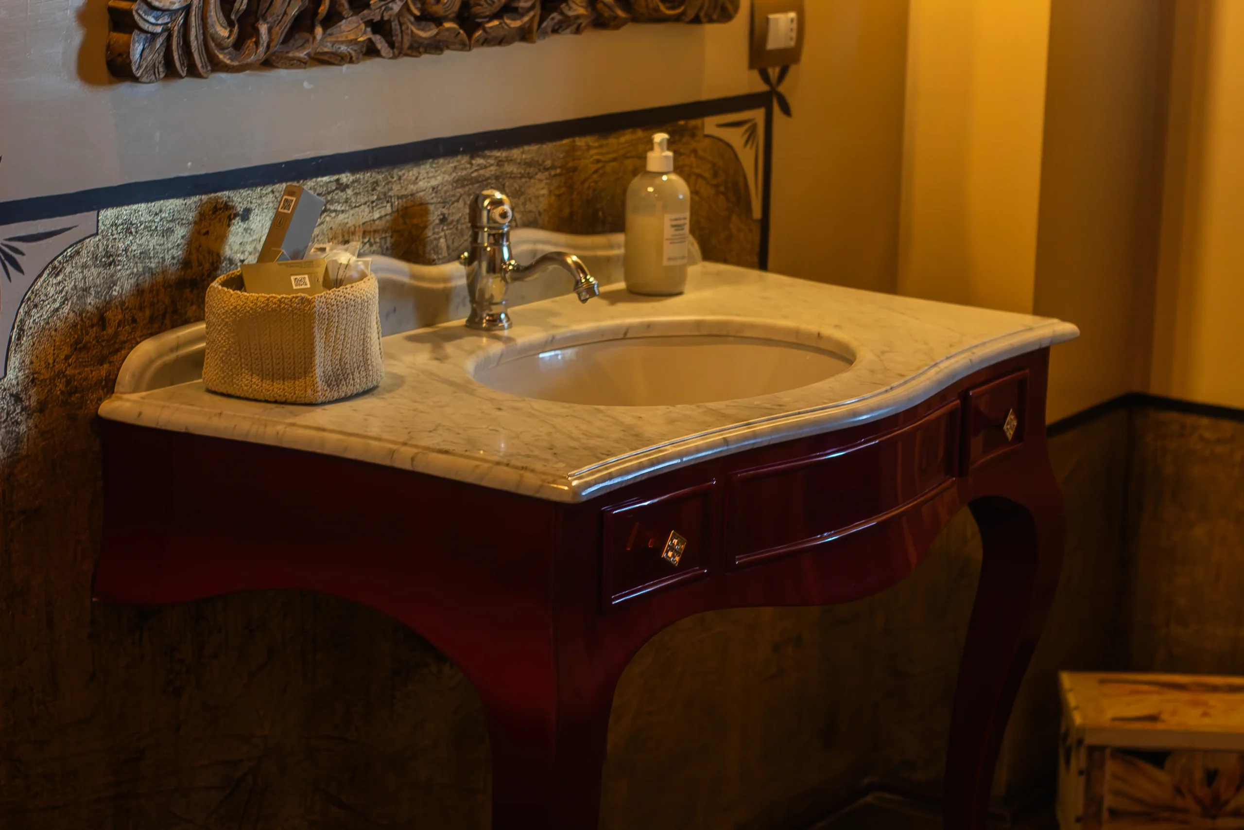 luigi-xiv-bagno-lavandino-dettaglio-sapone